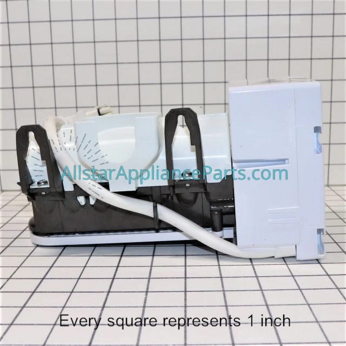 Refrigerator Ice Maker Assembly O717