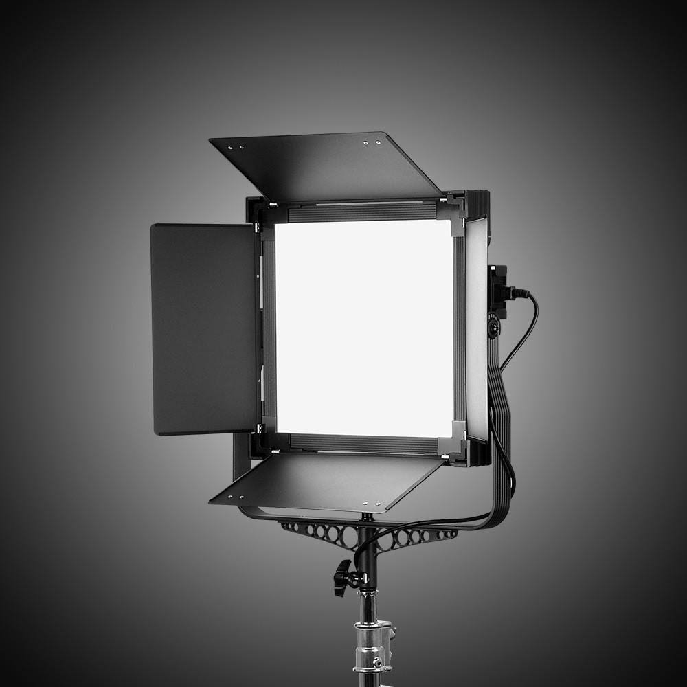 Bi-Color LED Kit with Grid and Travel Case G168992