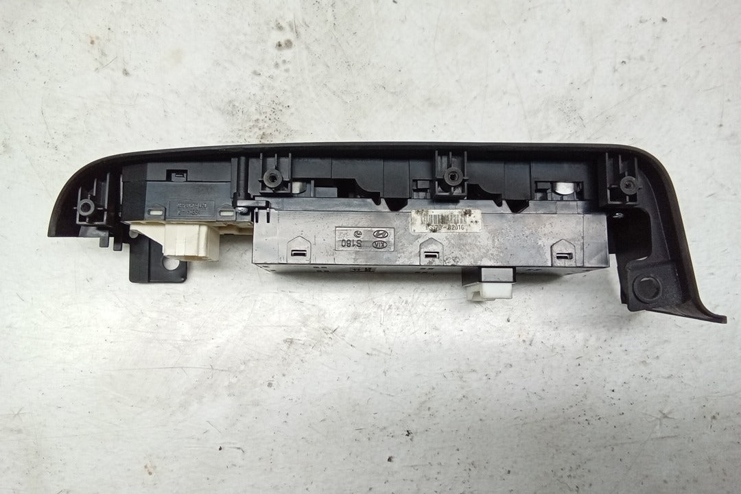 16 Kia Soul Drivers Master Door Lock and Window Switch C265971