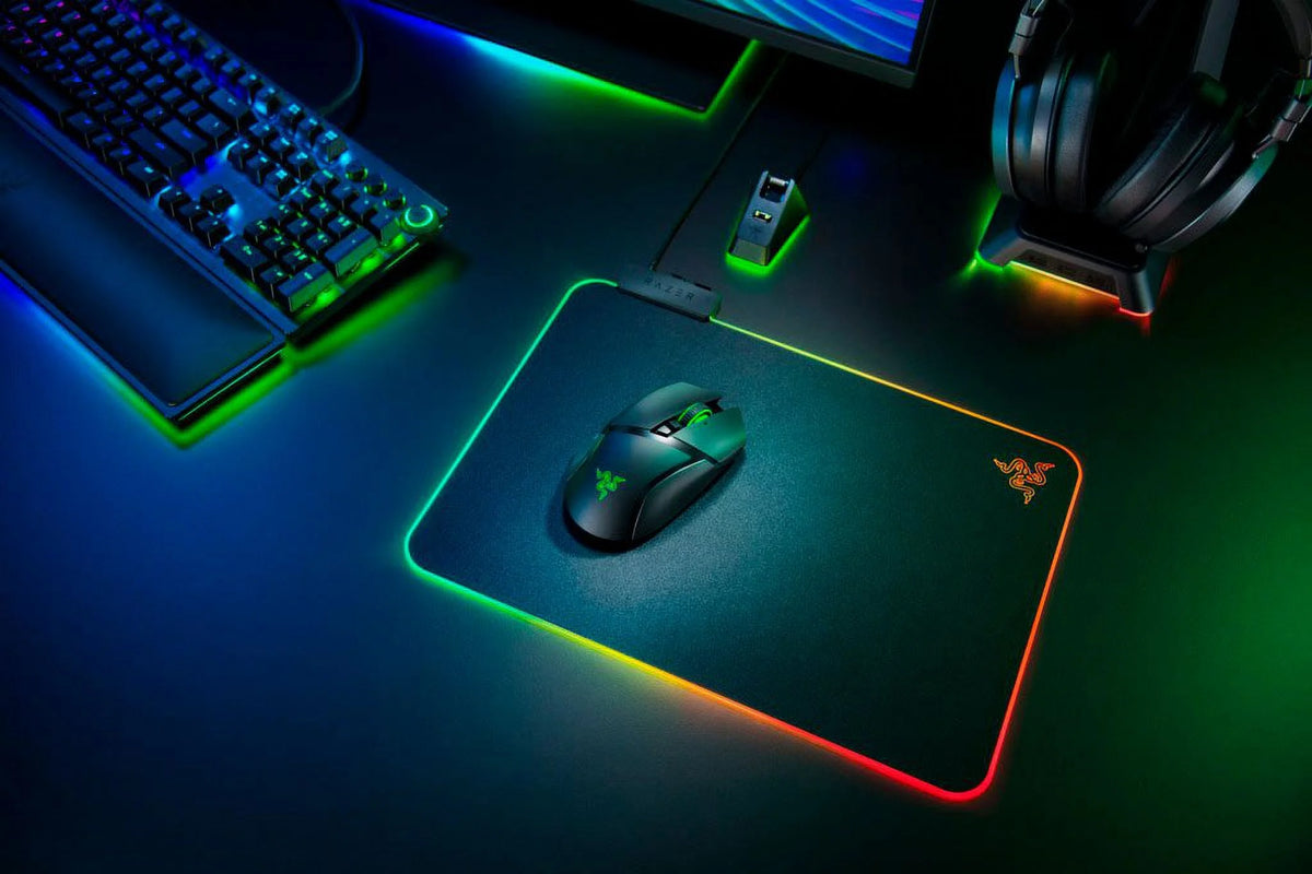 Black Wireless Gaming Mouse with Charging Dock K396