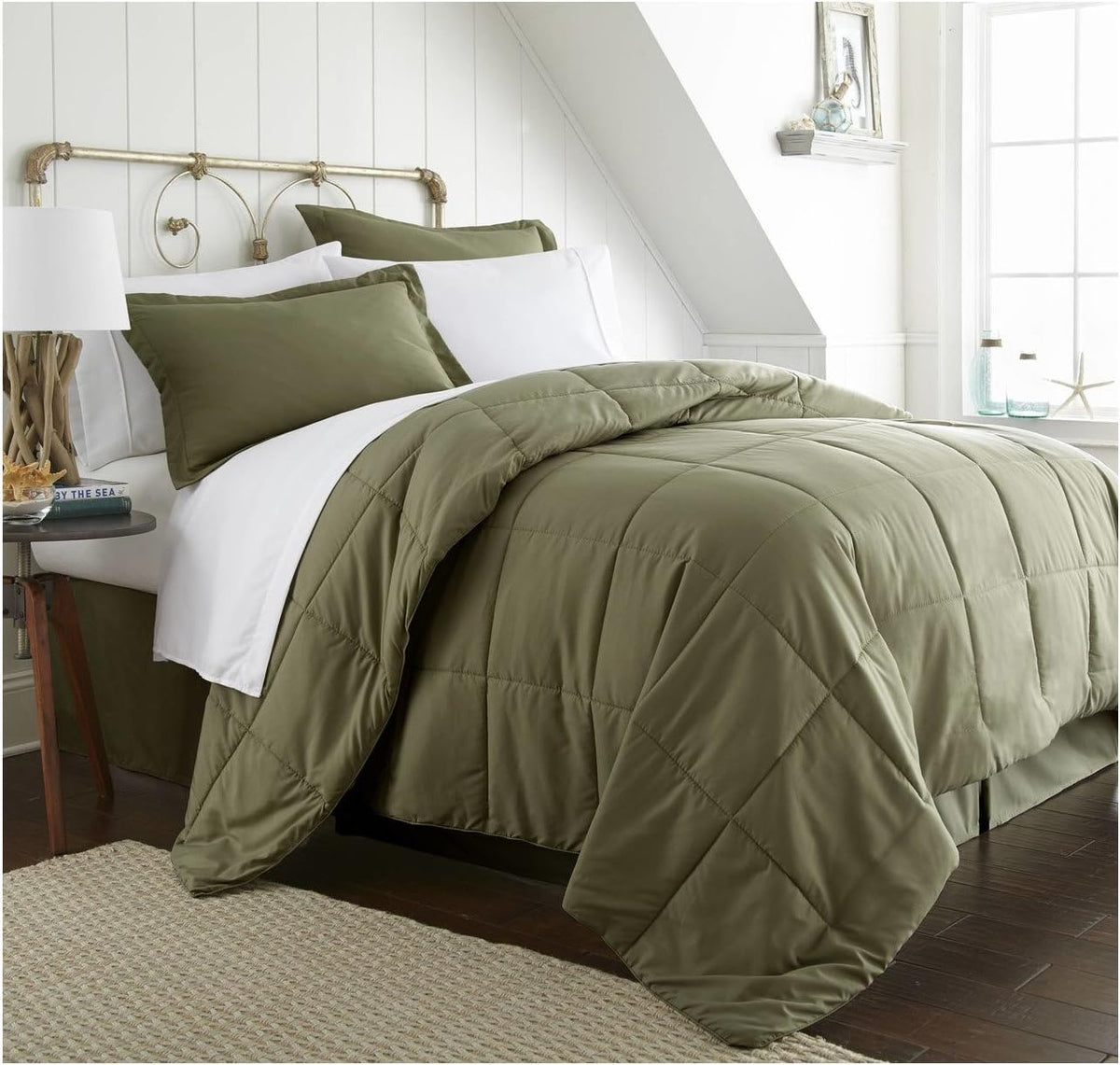 Navy 8 Piece Bed in a Bag Queen O102476