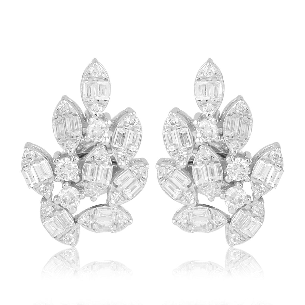 18k White Gold Diamond Stud Earrings E639250