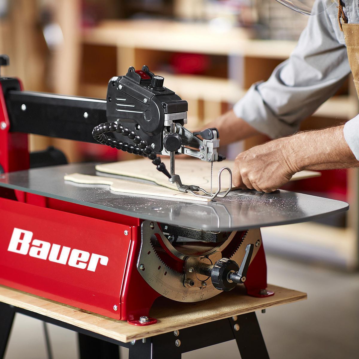 Variable-Speed Scroll Saw E10967