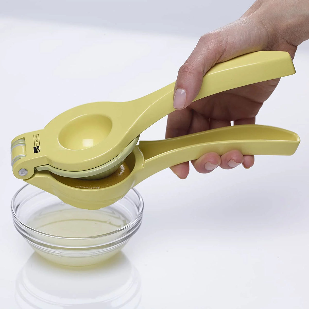 Two-In-One Citrus Squeezer U860912