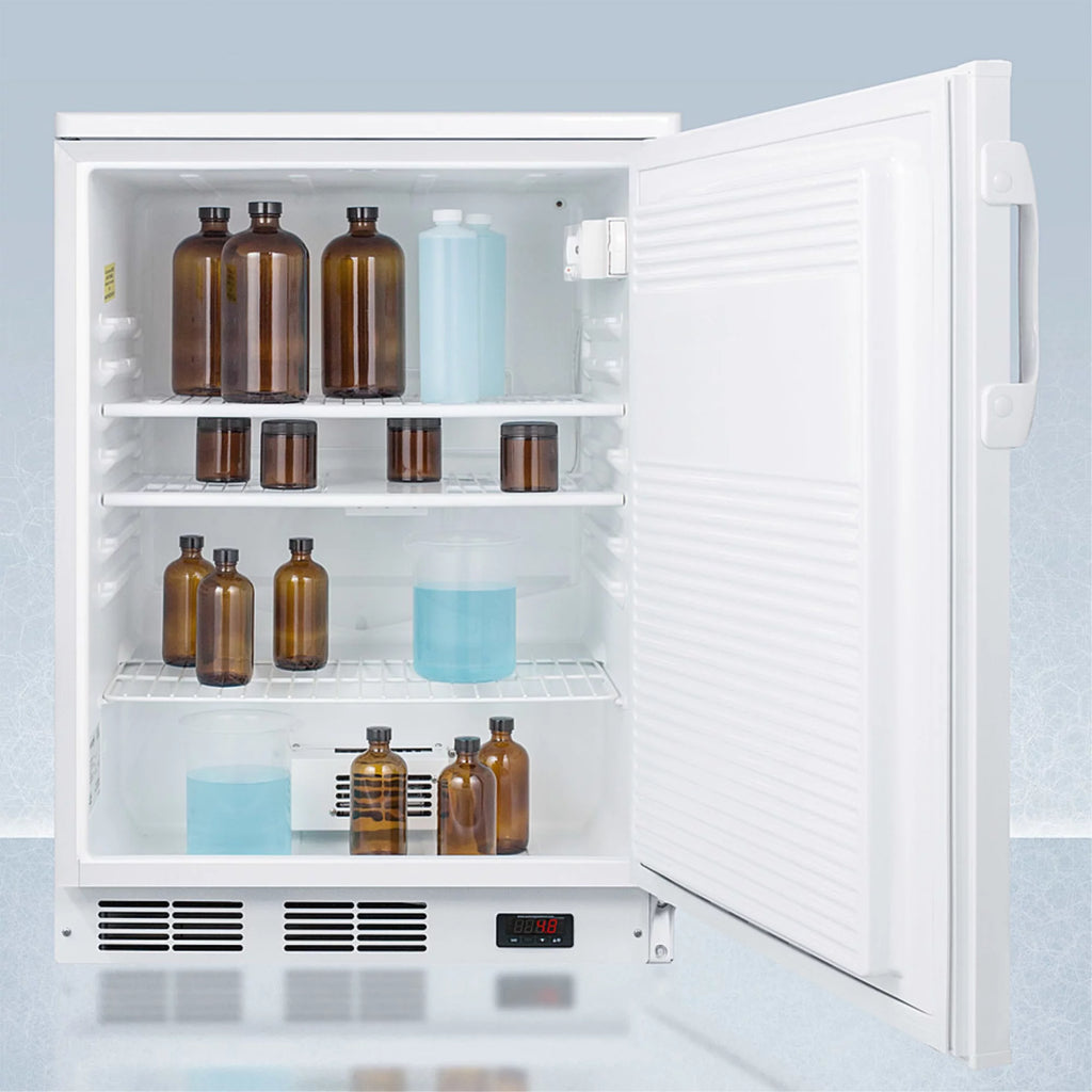 24" Wide Auto Defrost Commercial All-Refrigerator with Lock Y3364