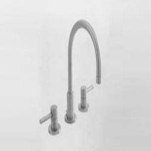 Polished Brass Widespread Lavatory Faucet Z982